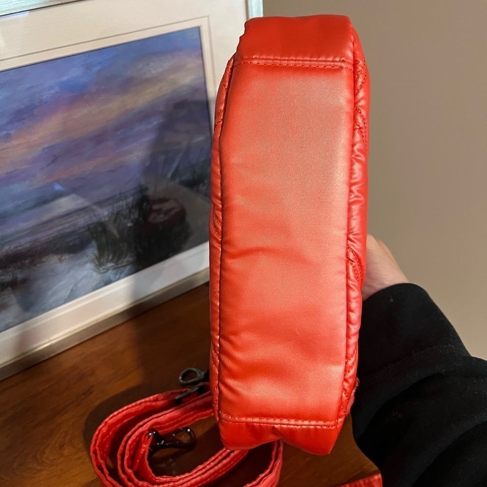 NWOT LUG Curtsy Mini Crossbody Bag Metallic Papaya Orange - Picture 11 of 12